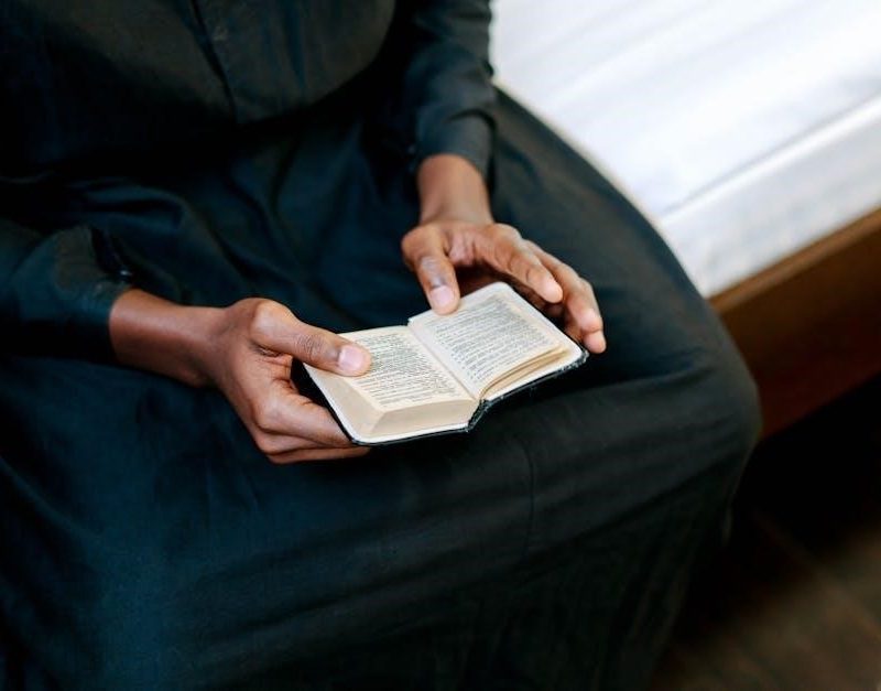 the knowledge of the holy pdf